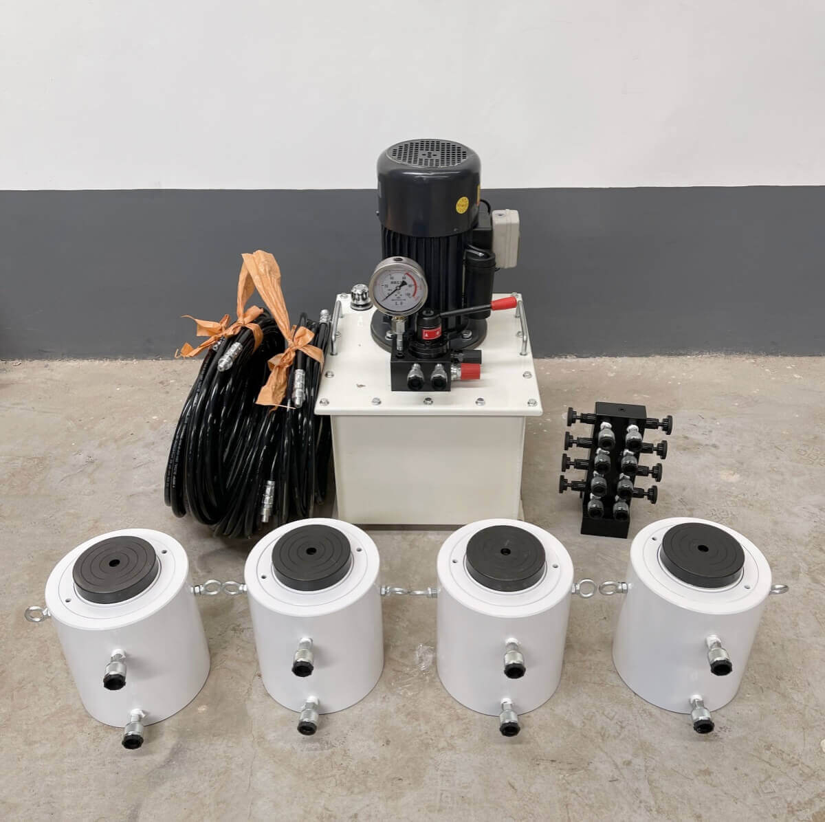 Double Acting High Tonnage Hydraulic Cylinder