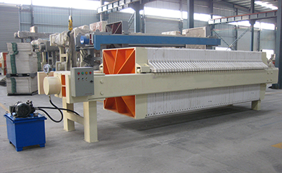 Hydraulic chamber filter press