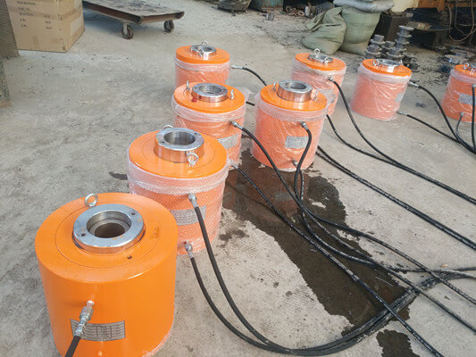 synchronous hydraulic cylinder