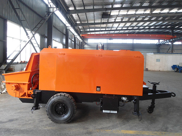 concrete mixing trailer pump