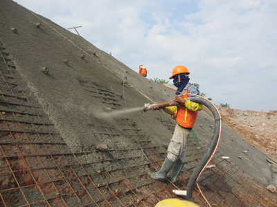 Dry mix shotcrete machine for slope protection