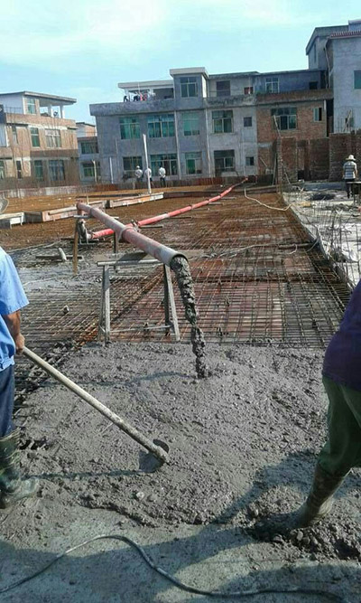 Small concrete pump used in house building industry