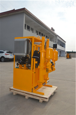 Grout pump for tunnel