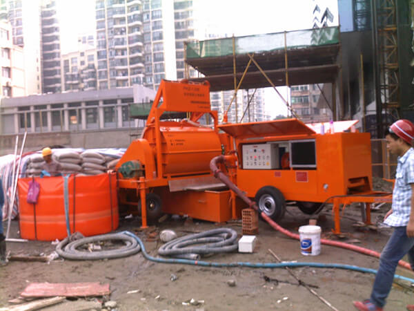 Foam concrete mixing machine