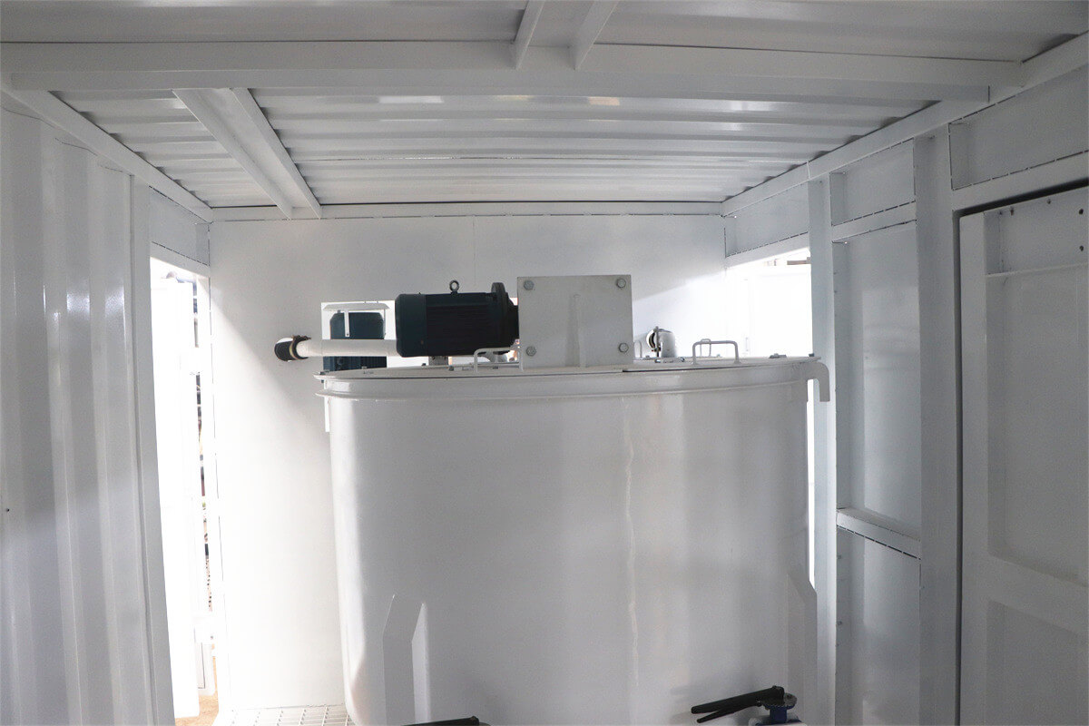 1000L grout agitator in container