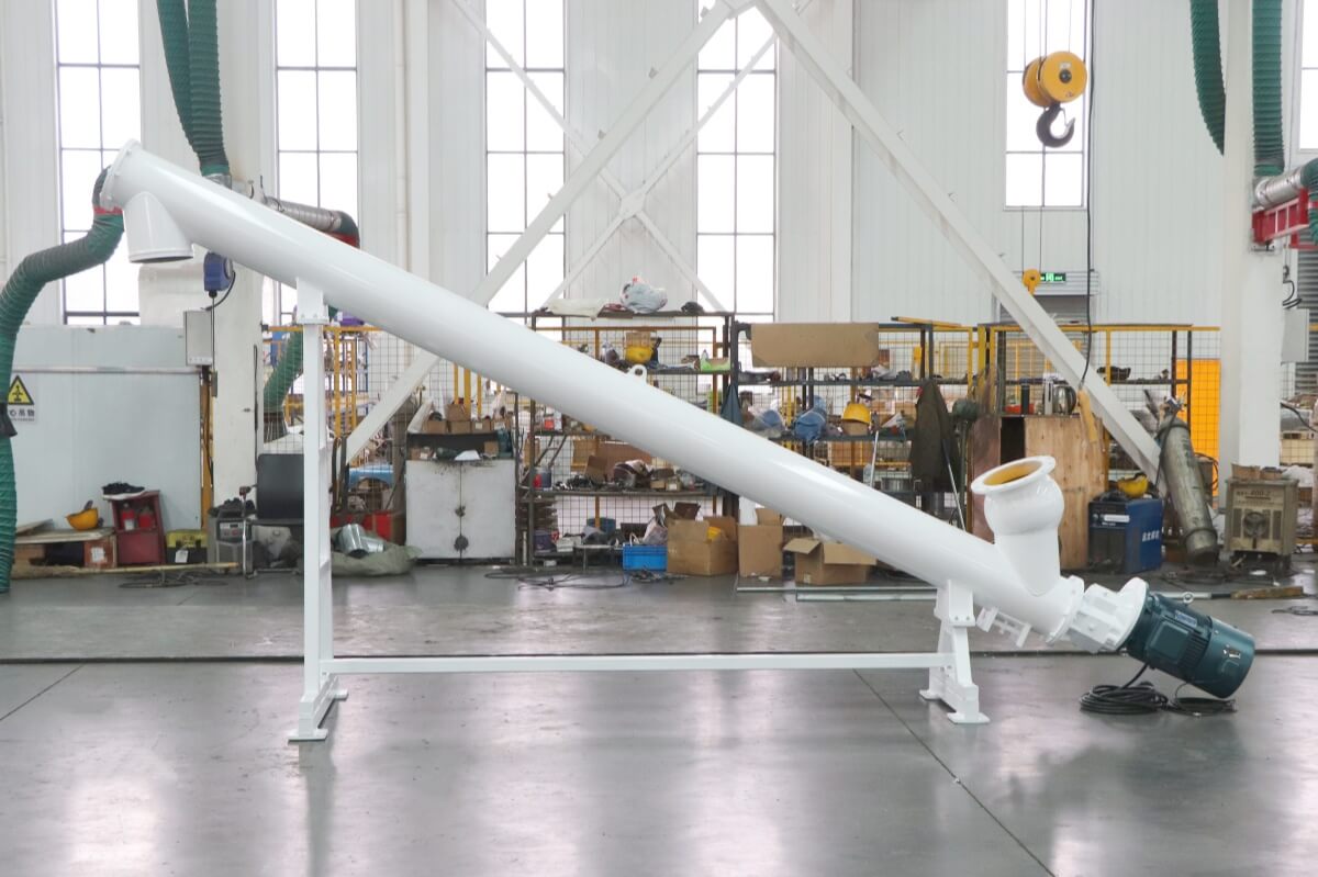 grout plant with screw feeder