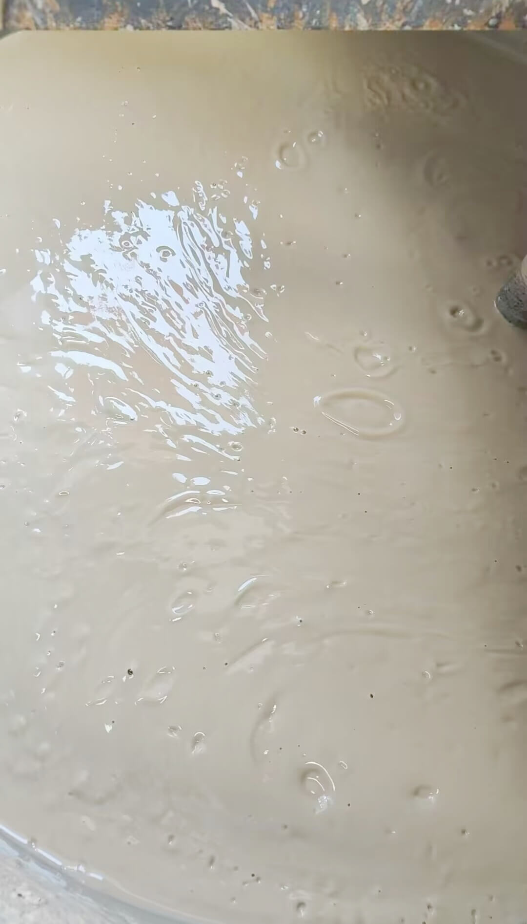 Fully mixed bentonite