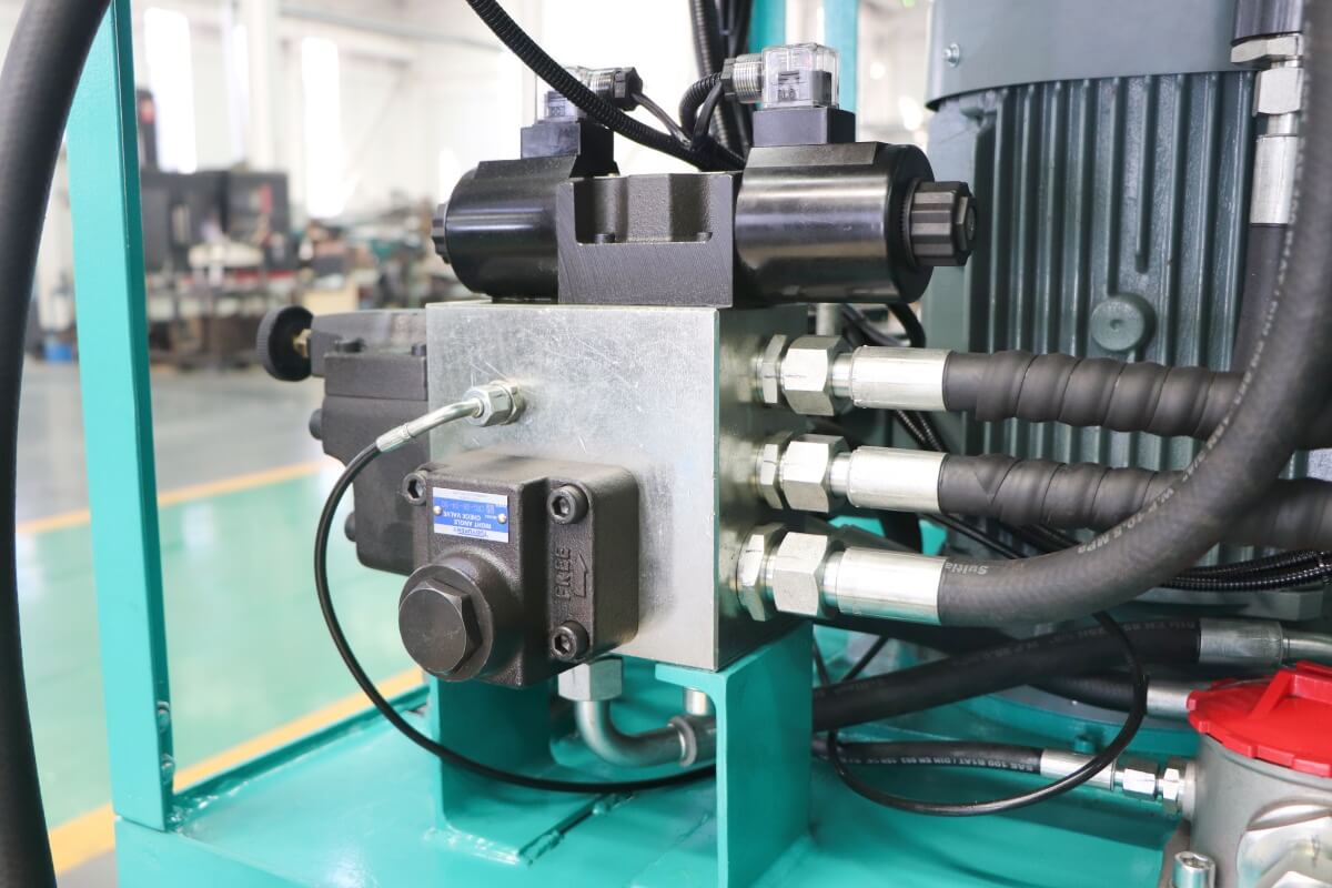 adjust pressure plunger grout pump
