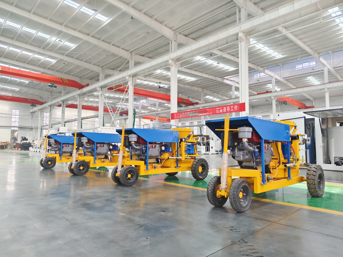 Diesel shotcrete machine for underground