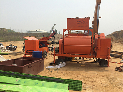 Lightweight cellular concrete mixer