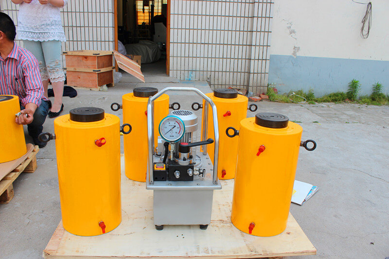 hydraulic lifting and pushing jack for sale