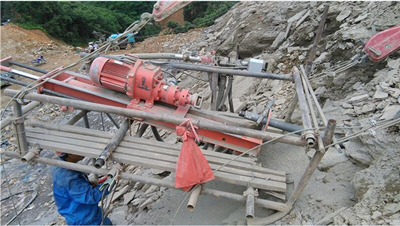 DTH hammer drilling rig for slope-protection