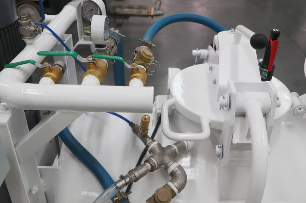 Pneumatic pump for semi-dry screeds details