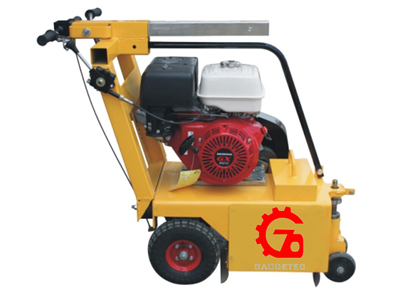 Road surface cleaning machine