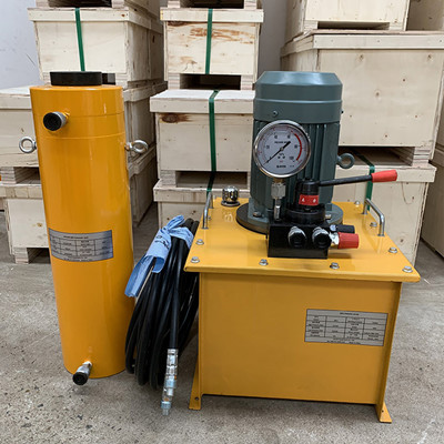 Hydraulic cylinder with electric pump