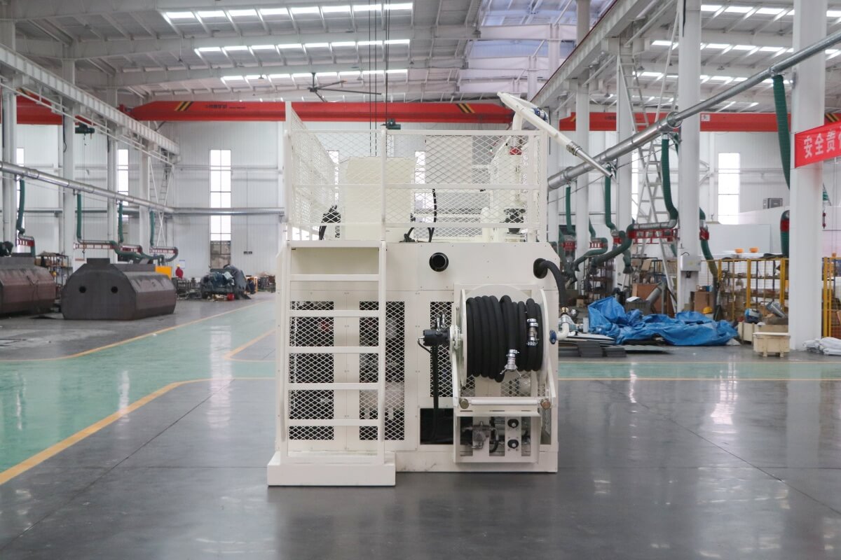 mid-sized hydroseeder