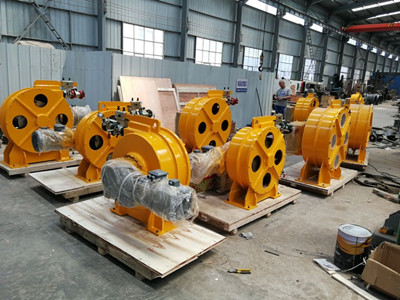 Industrial peristaltic pump