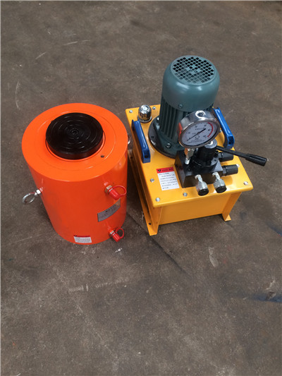 400t hydraulic lifting pushing jack