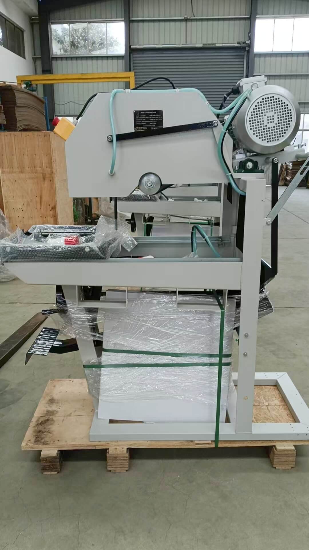 Refractory Brick Cutting Machine