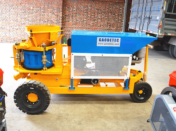 diesel concrete spraying machine