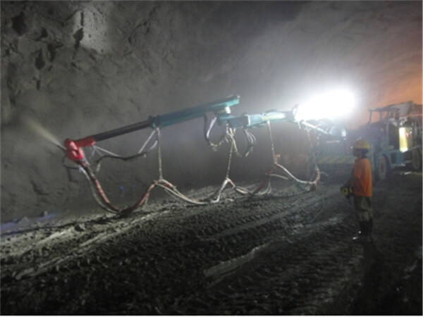 tunnel used concrete spraying system