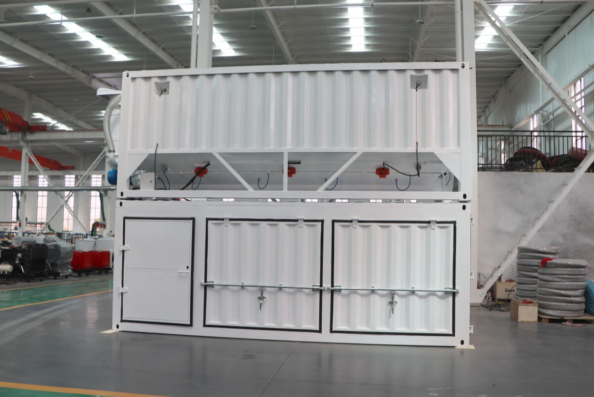 Full automatic jet grouting mixer