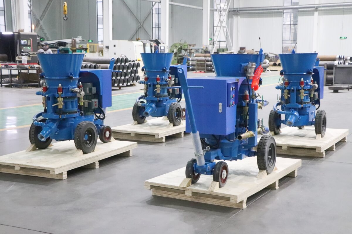 gunning machine for installing high temp refractory