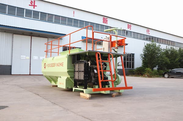 hydroseeder for mining sites