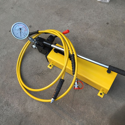 hydraulic hand pump