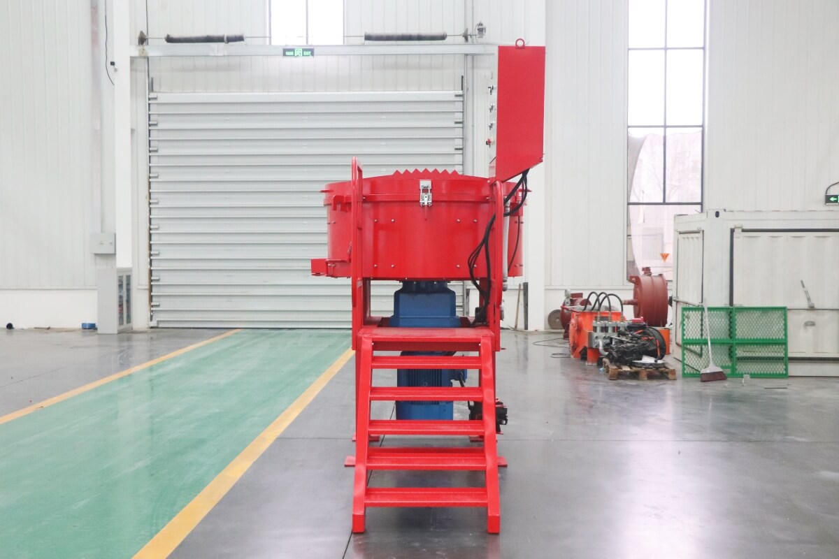 refractory pan mixer with speed control