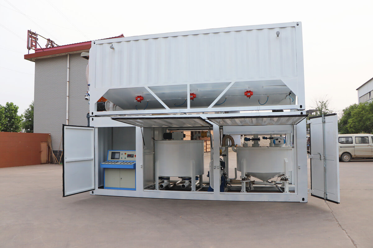 grout mixer for mixing plastic concrete