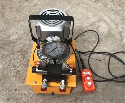 electric separation hydraulic jack