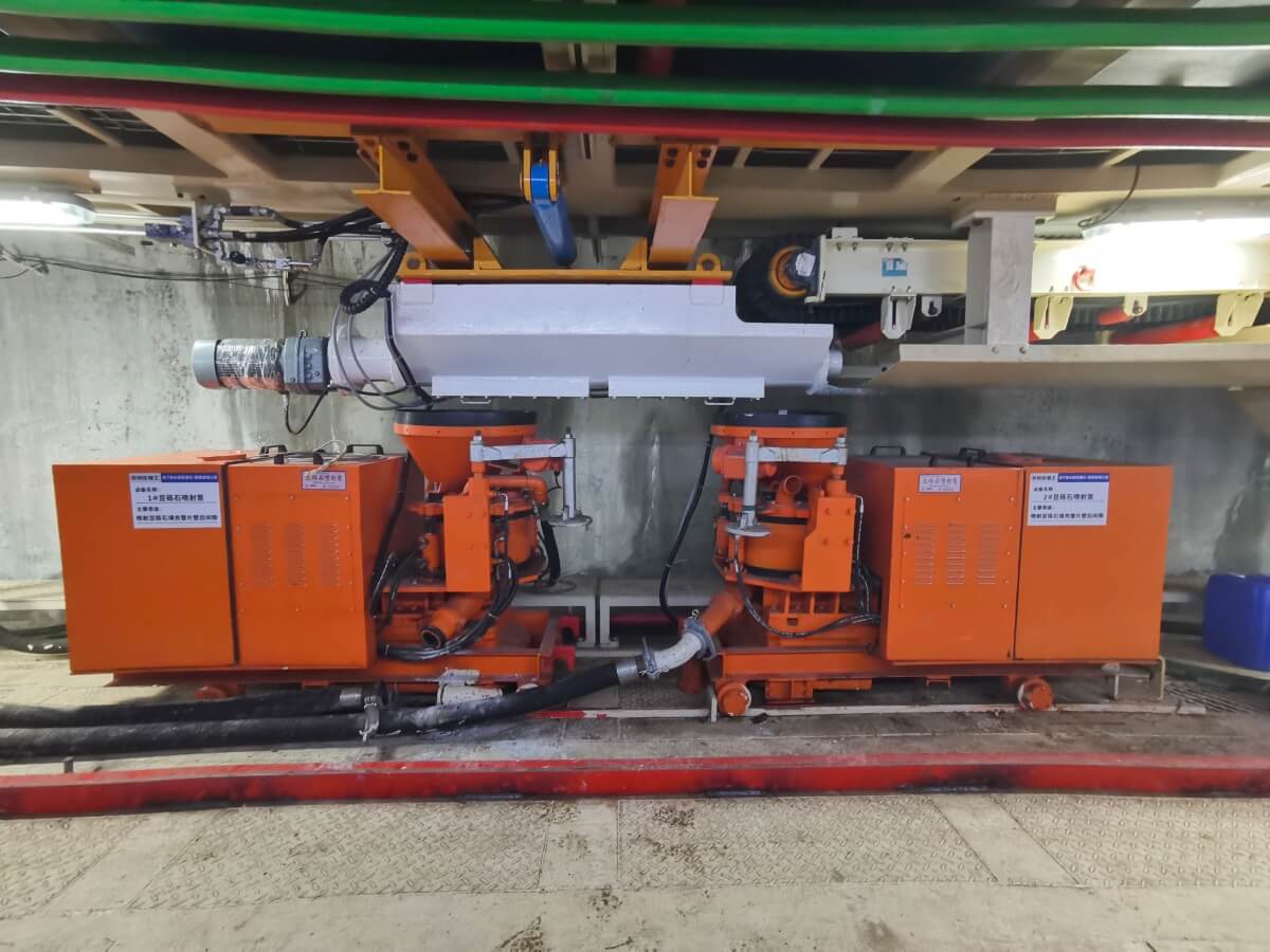 TBM used concrete pea-gravel spraying machine