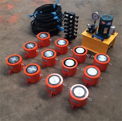  One pump with twelve single acting hydraulic cylinders