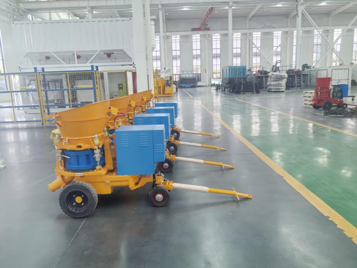 concrete spraying machine for canal repair works