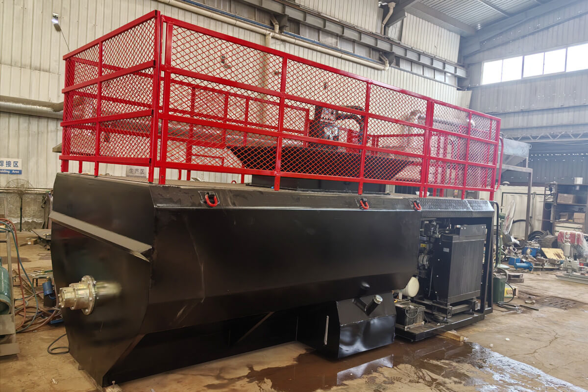 mid-size hydraulic mulching machine
