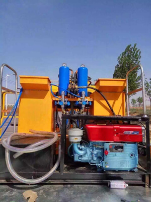 road marking machine with piston pump