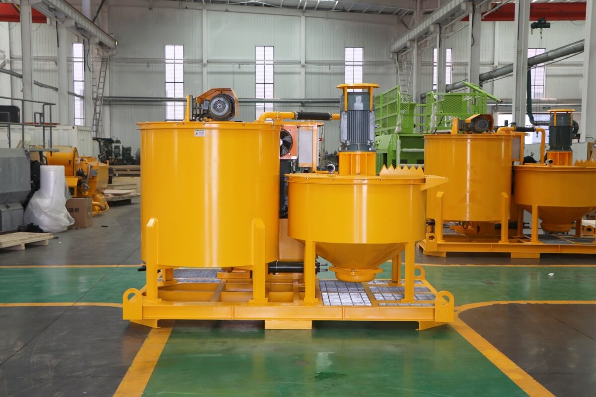 hydraulic plunger grout pump with mixer