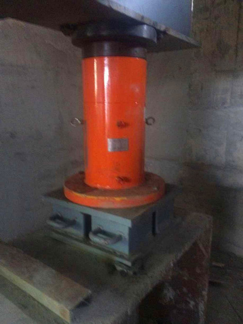 flange hydraulic cylinder