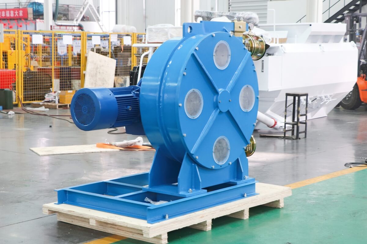 Peristaltic pump for concrete