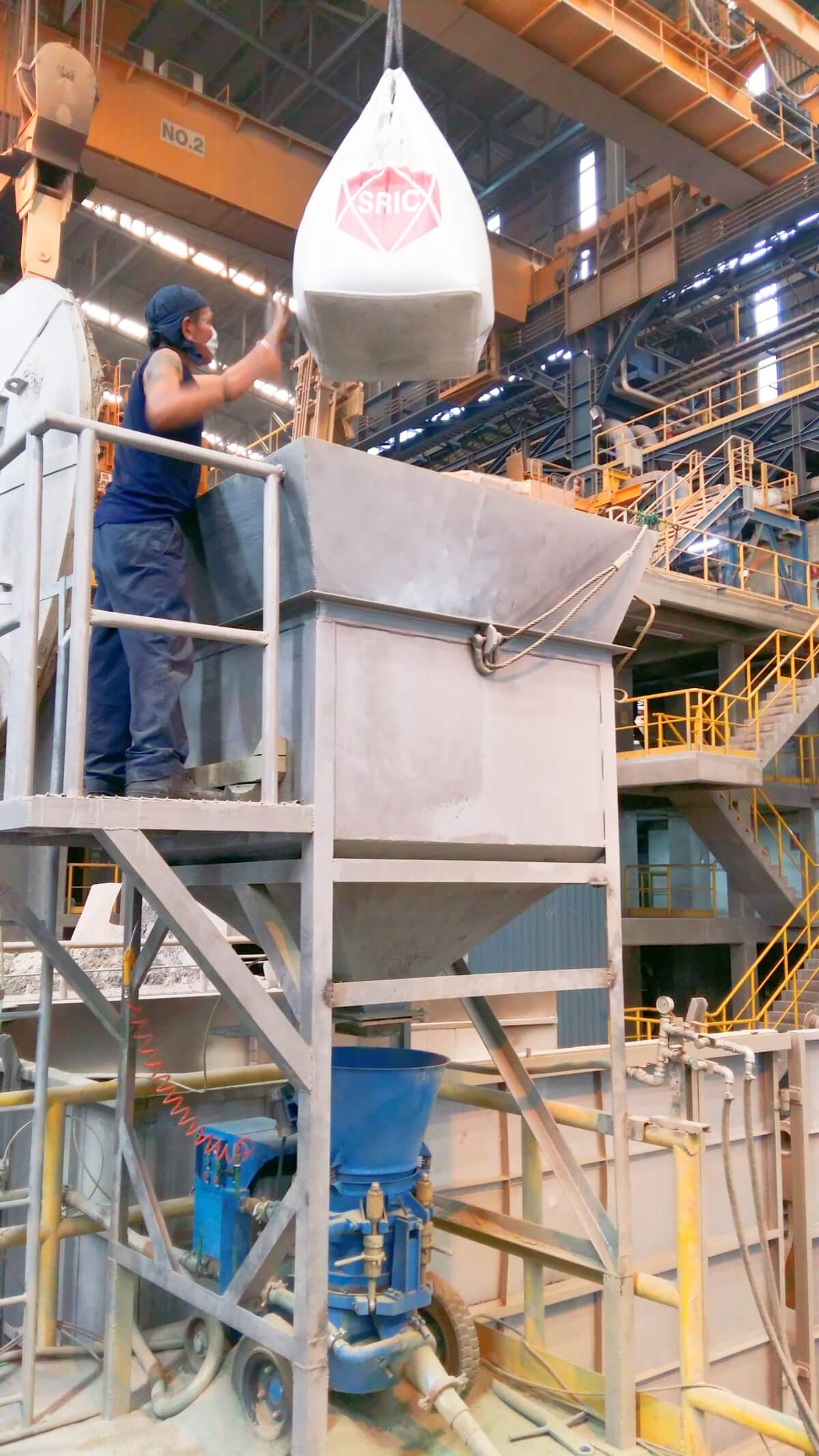 steel plant refractory gunning machine