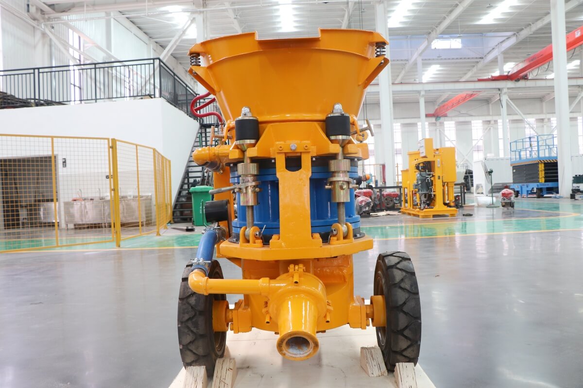 Dry mix gunite machine