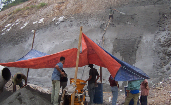 Dry mix shotcrete machine for slope project