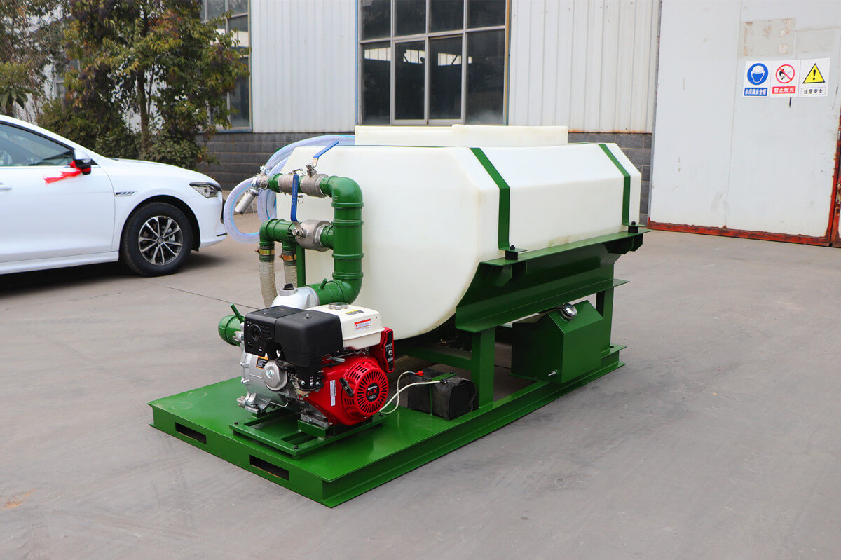 skid type hydroseeder with poly tank