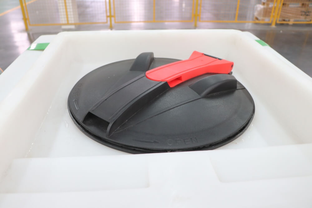 poly tank hydroseeder