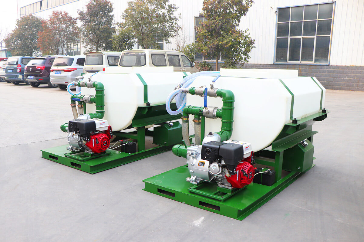 China hydroseeder with poly tank