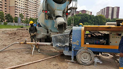 Concrete pump used in grouting 