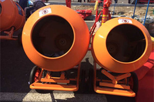 portable concrete mixer