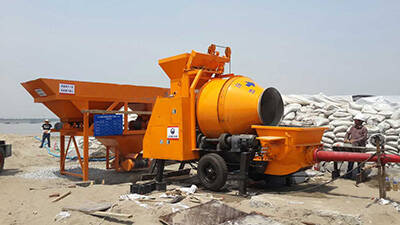 Trailer concrete mixer pump