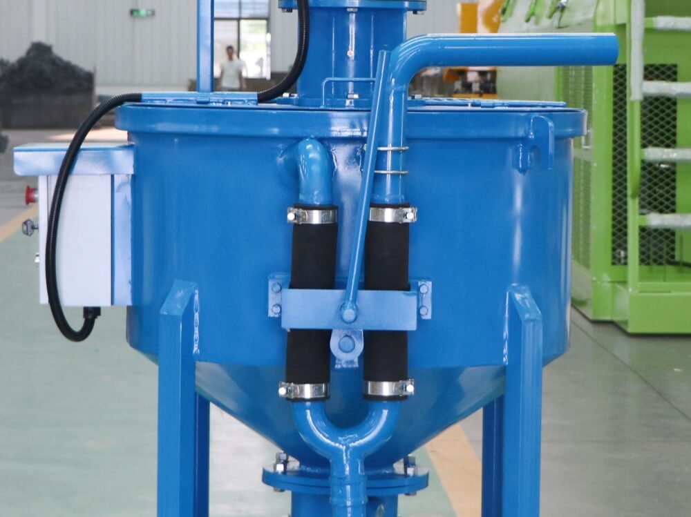 Squeeze handle